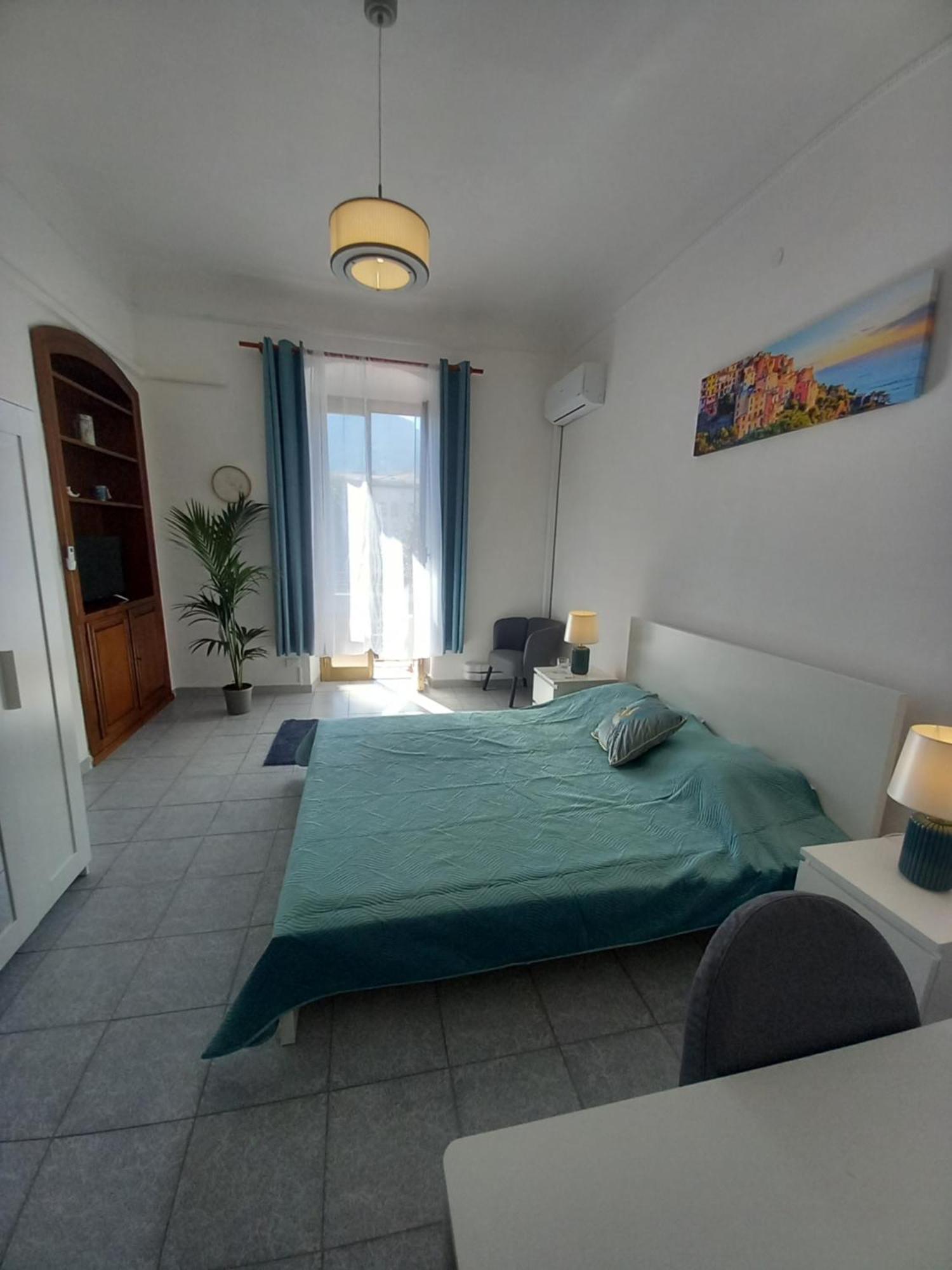 Tora Apartment *